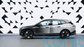 BMW reveals colour-changing paint job