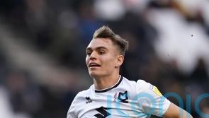 Scott Twine stuns Burton with stoppage-time winner for MK Dons