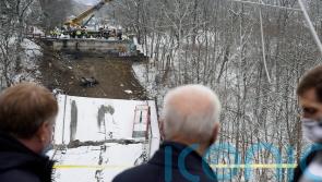 Biden visits scene of collapsed bridge in Pittsburgh