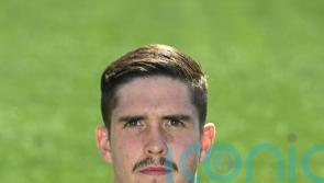 Livingston wait on Jackson Longridge after facial injury