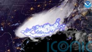 US lightning bolt sets new world record of 477 miles