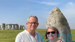 Loving dad’s passion for DIY saves his life after developing swelling on his leg boarding up daughter’s loft which leads to doctors finding kidney cancer