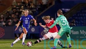 Holders Chelsea ease past Manchester United to reach League Cup final