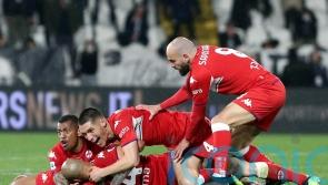 Fiorentina leave it late to see off Spezia