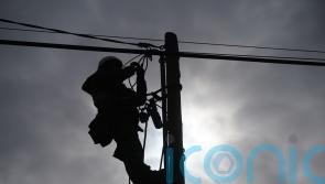 Thousands of people remain without power after heavy winds hit Ireland