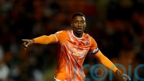 Neil Critchley faces decision over Marvin Ekpiteta before Blackpool host Reading