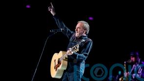 Neil Diamond’s song catalogue acquired by Universal Music