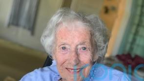 Jewellery belonging to Dame Vera Lynn to be sold in charity auction