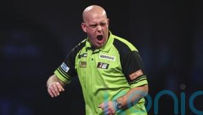 Michael Van Gerwen routs Peter Wright in final after finding Premier League form