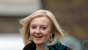 Ukrainian refugees will be able to apply for UK visas in Lille – Truss