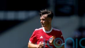 Dundee United manager Tam Courts tips Dylan Levitt to reach very top of game