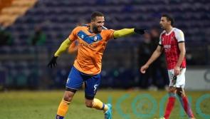 Mansfield step up play-off push as Jordan Bowery nets late winner at Rochdale