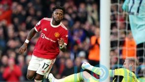 Fred rescues draw as Manchester United struggle against Leicester