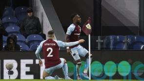 Burnley move within a point of opponents Everton with comeback win