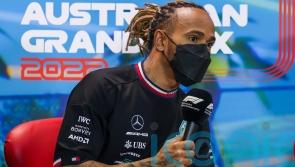 Lewis Hamilton ‘uncomfortable’ as FIA members fail to wear masks at briefing