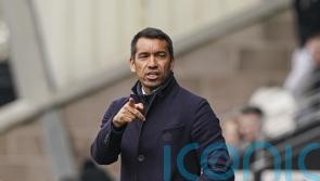 Giovanni Van Bronckhorst waits on fitness of John Lundstram and Filip Helander