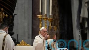 Pope Francis visits Italian prison for Holy Week foot-washing ritual
