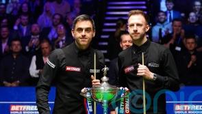 Ronnie O’Sullivan embroiled in ref row in opening session of Crucible final