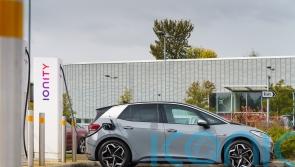 People without a driveway ‘pay nearly £1,000 more a year to charge an EV’
