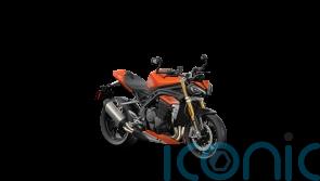 Triumph adds new colour options to Roadster and Rocket models