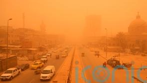 Iraqi merchants struggle on amid series of strong sandstorms