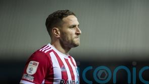 Billy Sharp needed stitches after attack as Nottingham Forest fans ran on pitch