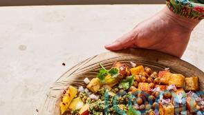 Melissa Hemsley’s fried halloumi and chickpea rainbow salad recipe