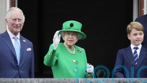 Queen wears green as Platinum Jubilee celebrations conclude