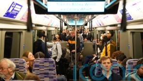Tens of thousands travel on Elizabeth line on first morning of passenger service