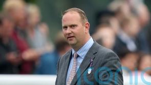 Menuisier to take patient approach with injured Sir Bob Parker