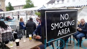 Ban smoking outside pubs and on beaches, major report suggests