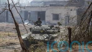 Key city&rsquo;s fate in balance as fighting rages in east Ukraine