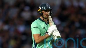 Dramatic finish keeps Surrey top of Vitality Blast South Group