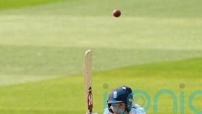 Marizanne Kapp steers South Africa out of trouble after England’s flying start