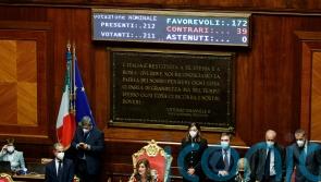 Italy’s leader wins confidence vote but coalition in doubt
