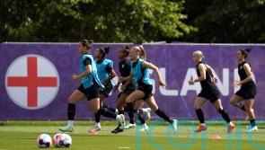 England change training session times to help deal with heatwave