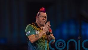 Peter Wright goes the distance before seeing off Krzysztof Ratajski in Blackpool