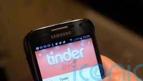 Police investigate Tinder photograph which appears to show half-naked officer