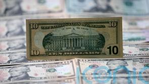 US economy shrank 0.9% last quarter for its second straight drop