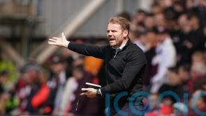 Hearts manager Robbie Neilson expects team to be ready to face Hibs in derby