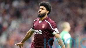 Debut double from Ellis Simms gives Sunderland victory at Bristol City