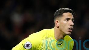 Leeds sign former Wigan and Everton goalkeeper Joel Robles