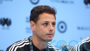Manchester United need to get over Sir Alex Ferguson exit – Javier Hernandez
