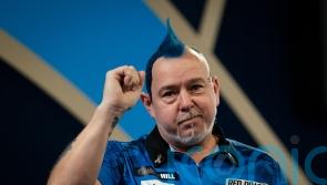 World champion Peter Wright has keyhole surgery to have gallbladder removed