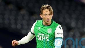 Arbroath sign former Hibernian and Celtic midfielder Scott Allan