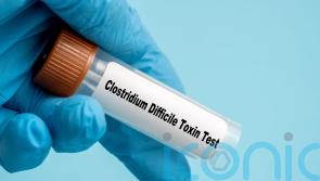 Poo transplant to be offered to hundreds with superbug