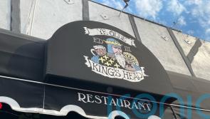 Expats in California honour the Queen in true British style – at the pub