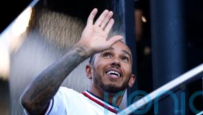 Lewis Hamilton considers cockpit distractions due to overtaking issues at Monza