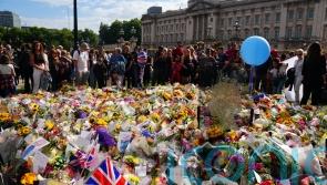 Well-wishers urged not to take teddy bears or balloons to Queen floral tributes