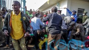 Scores injured after crush at inauguration of Kenya president